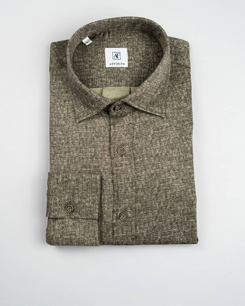 Camicia in flanella color grigio, collo italiano